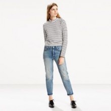 Levi’s: Free Shipping ALL Orders Today