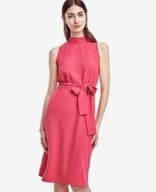 Ann Taylor: 40% Off Everything Sitewide Today