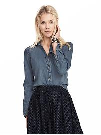 Banana Republic: 40% Off Purchase