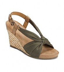 Bon Ton: Extra 30% Off Shoes