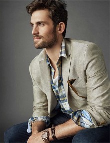 Banana Republic: Up To 40% Off Father’s Day Gifts Banana Republic: Up To 40% Off Father’s Day Gifts