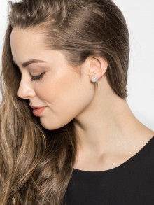 BaubleBar: up to 50% off 100+ Items