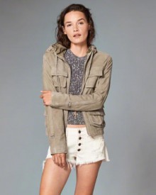 Abercrombie: Up to 70% Off Sale