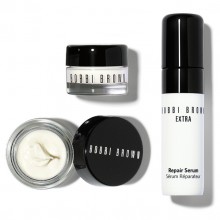 Bobbi Brown: Pick Skincare Set as Gift with Purchase