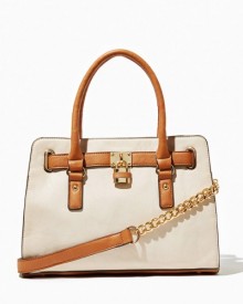 Charming Charlie: Extra 40% off Select Handbags Charming Charlie: Extra 40% off Select Handbags