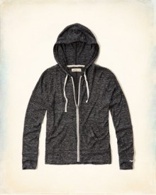 Hollister: Up to 60% Off + Extra 25% Off Sitewide