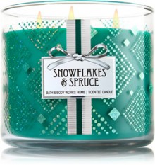 Bath and Body Works: 3-Wick Candles for $10 Today
