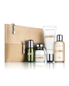 Neiman Marcus: Earn up to a $300 gift card with regular-priced purchase including beauty