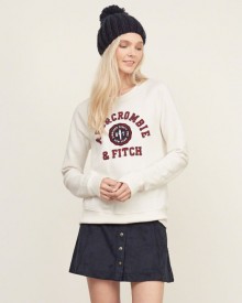 Abercrombie & Fitch: Up to 60% Off Winter Sale.