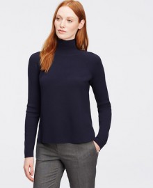 Ann Taylor: 40% Off Sweaters & Tops