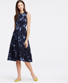 Ann Taylor: 40% Off Full Priced Dresses