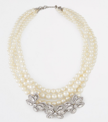 Ann Taylor: Pearlized Crystal Brooch Statement Necklace $89.99!