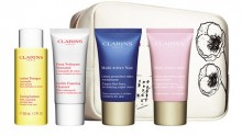 Clarins: Free Skin Care Set with $60+ Purchase