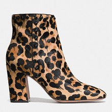 Coach: Up to 50% Off Select Shoes Coach: Up to 50% Off Select Shoes