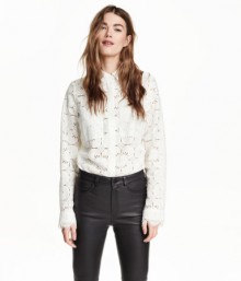 H&M: 30% Off Blouses This Weekend