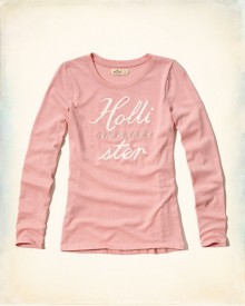 Hollister: 30% Off Select Styles