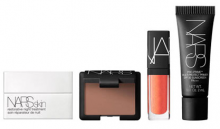 NARS: 4 Piece Gift with Purchase