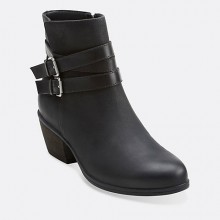 Clarks: Up to 60% Off + Extra 20% Off Sale Items