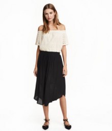 H&M: Up To 60% Off Shorts & Skirts and Free Shipping Today