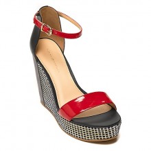 Tommy Hilfiger: 30% Off Accessories, Shoes & Kids’ Department Tommy Hilfiger: 30% Off Accessories, Shoes & Kids’ Department