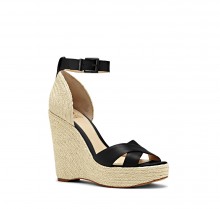 Vince Camuto: Up To 60% Off Summer Sale
